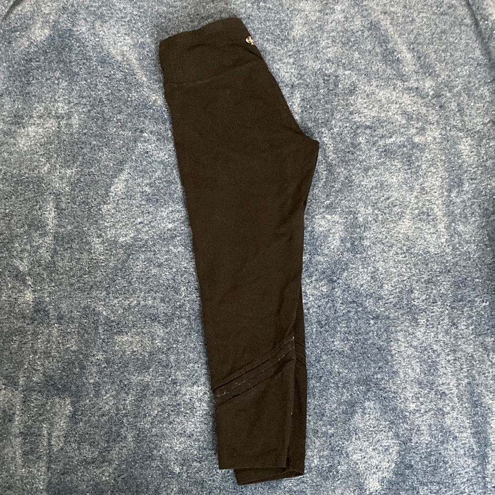 Calvin Klein black capri tights